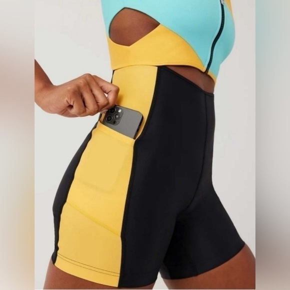 *NWT* Outdoor Voices Cutout Bodysuit Romper Capri Blue Mango Black Size XS (0-2) - Picture 4 of 8